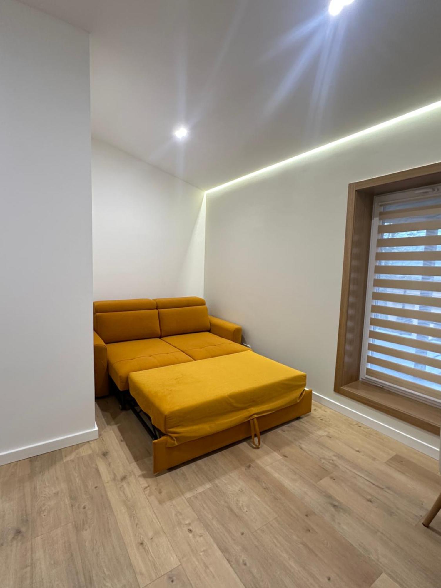 Apartment Suite Mukachevo Exterior photo